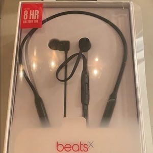 Headphones Dr. Dre- BeatsX wireless headphones
